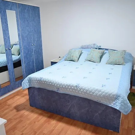 Oplenacki Smestaj Milica Apartment Topola